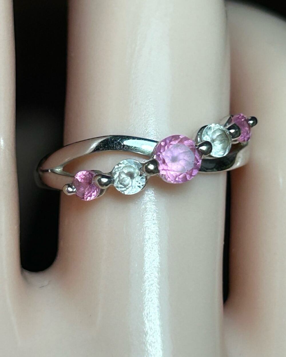 10k white gold pink sapphire & clear sapphire gemstone cluster ring size 6.9